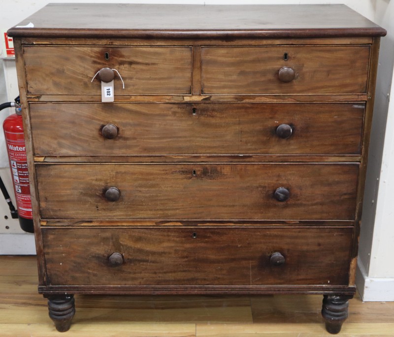 An early Victorian mahogany chest of drawers, W.106cm, D.50cm, H.105cm
